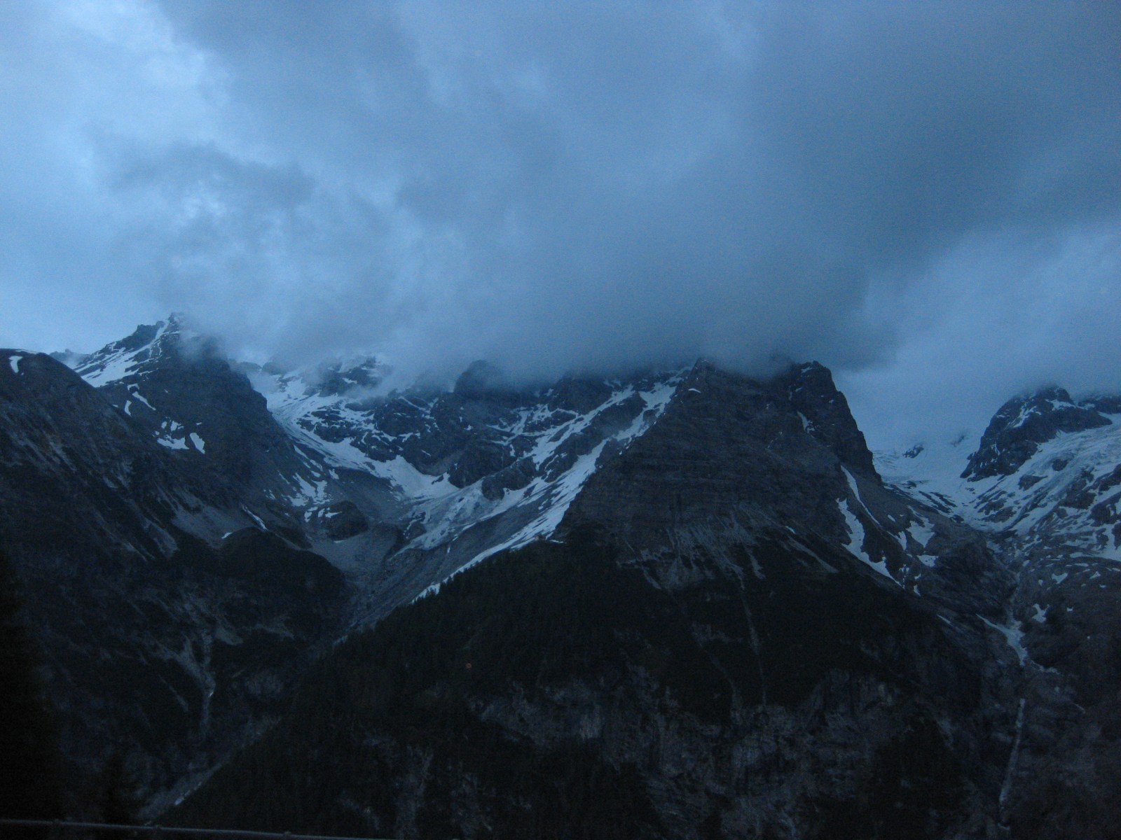 düstere Stimmung am Stilfser Joch