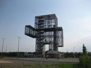 "Indemann" am Braunkohletagebau Inden