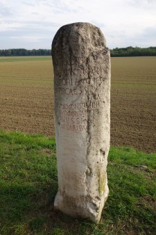 Römischer Meilenstein an der ehemaligen Fernstraße Köln-Jülich
