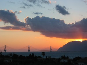 Die Schrägseilbrücke Rio-Antirro