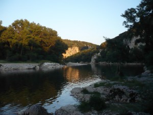 Die Ardêche direkt am Campingplatz